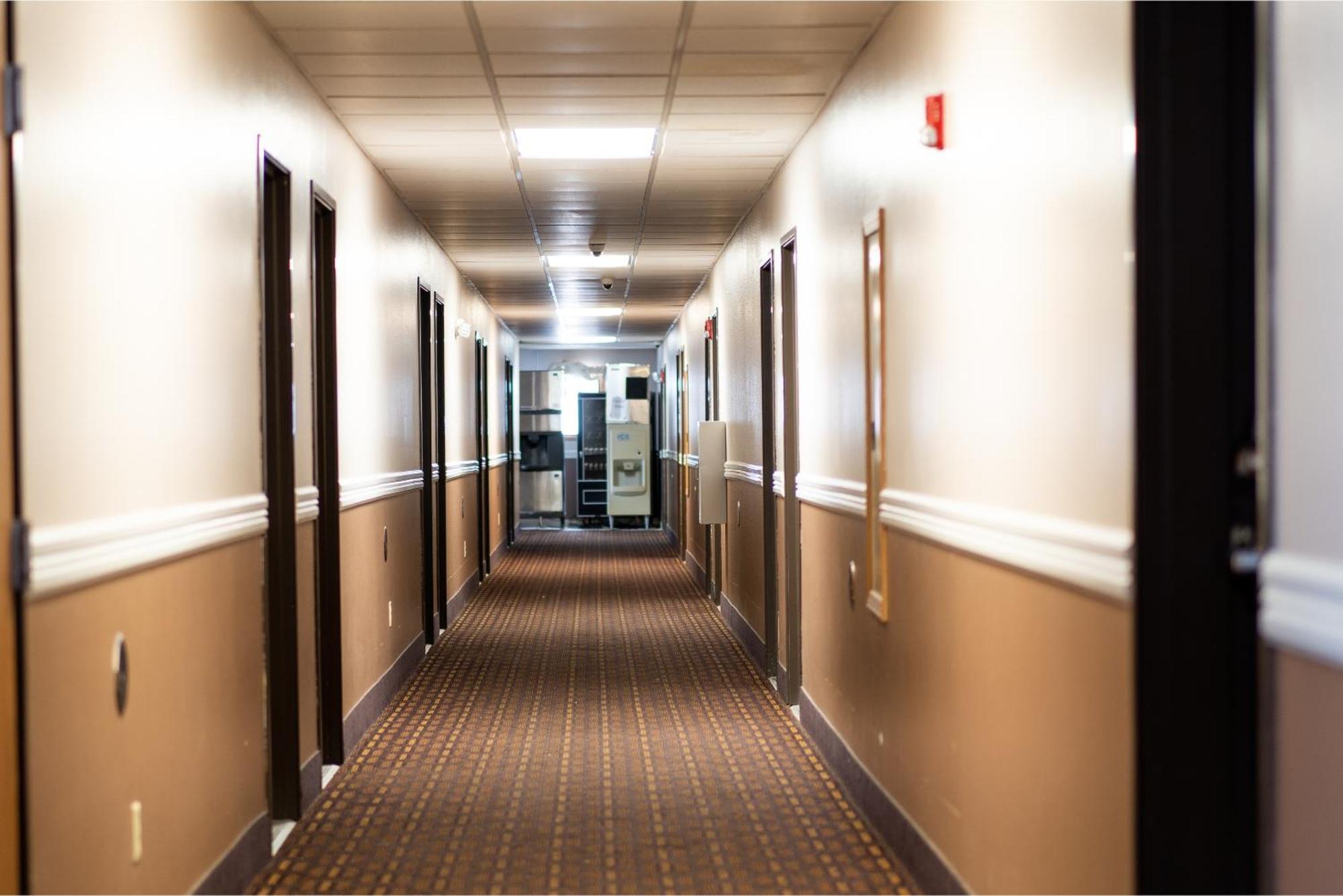 Coratel Inn & Suites By Jasper New Richmond Exterior photo